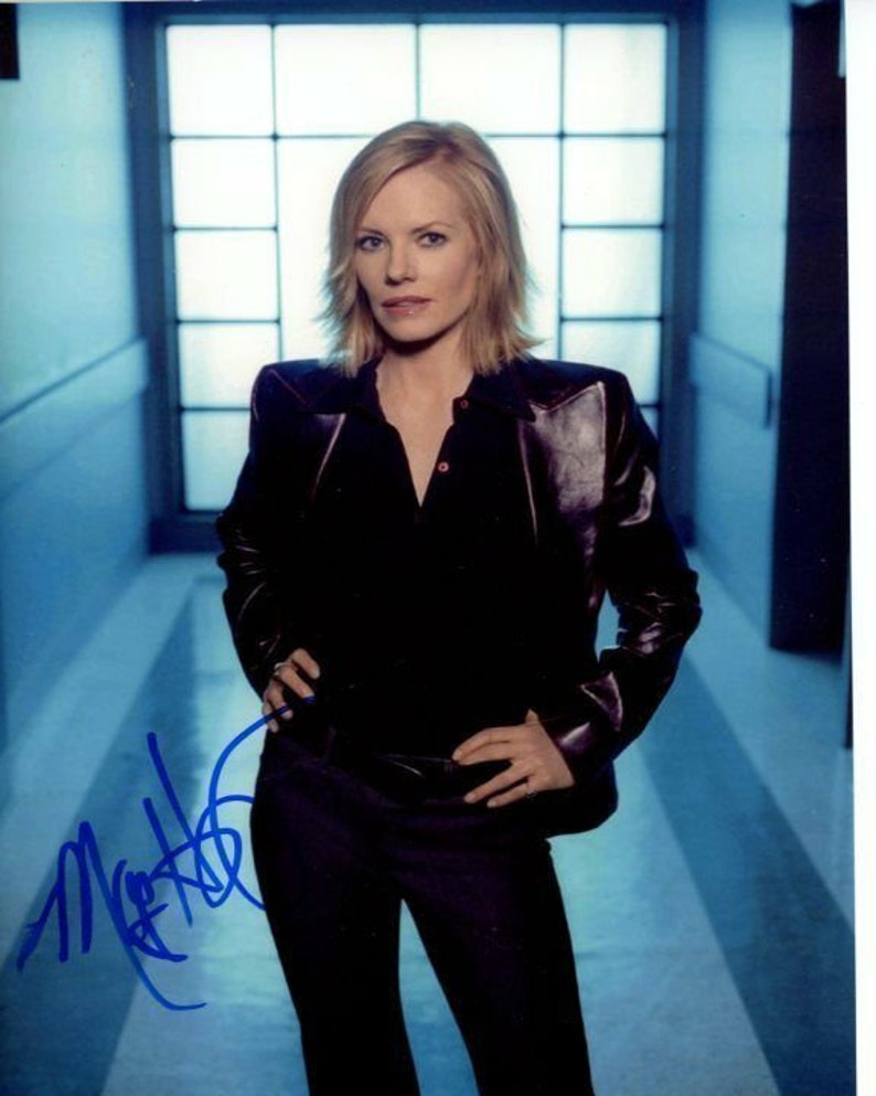 Marg helgenberger signed autographed csi catherine willows Photo Poster painting