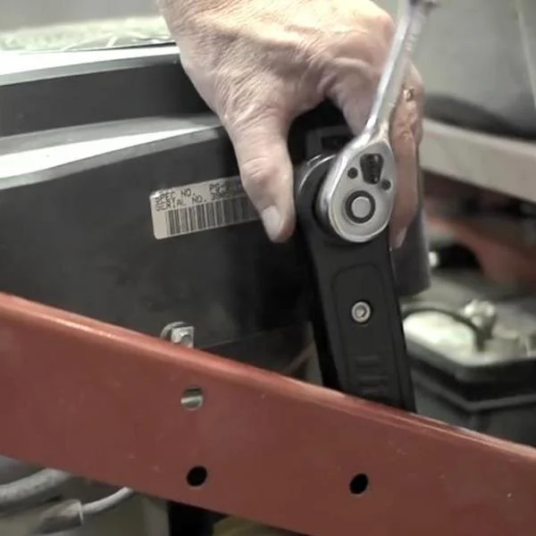 Universal Extension Wrench