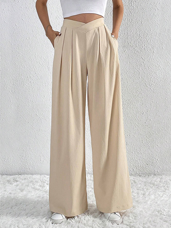 Wide Leg Pleated Solid Color Trousers with a Relaxed Fit