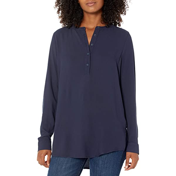 Amazon Essentials Women's Long-Sleeve Woven Blouse Medium French Blue