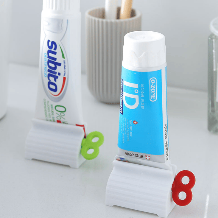 🔥🔥Rolling Toothpaste Squeezer (Buy 10pcs Only 3.99/pc)