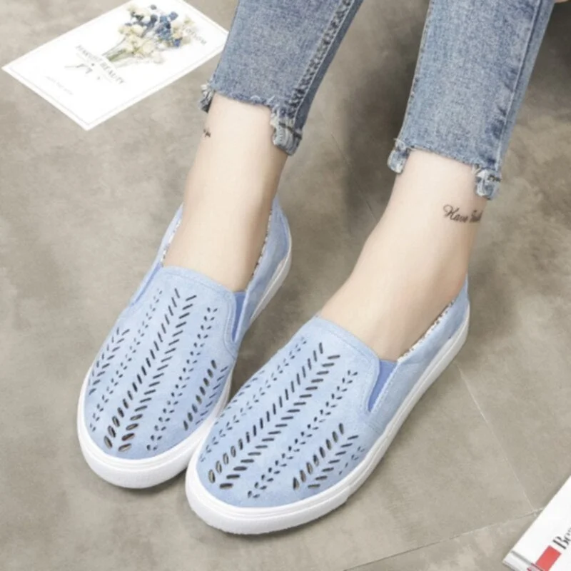 Women Slip-on Sneakers Shallow Loafers Vulcanized Shoes Breathable Hollow Out Casual Shoes Ladies