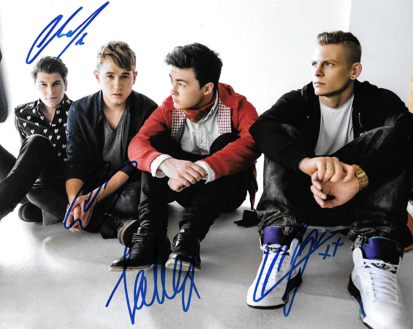 GFA Me and My Broken Heart * RIXTON * Signed 8x10 Photo Poster painting AD2 COA