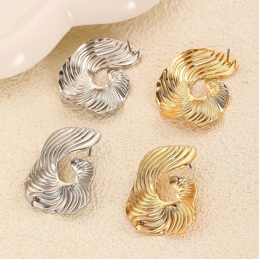 Textured Scalloped Gold-Plated Earrings