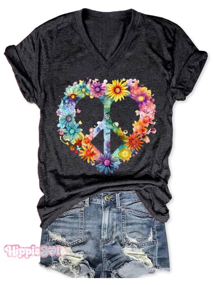 Women’s Floral Peace And Love Art Print V-Neck Casual T-Shirt Black / S