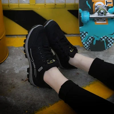 Hiking Shoes Outdoor Casual Shoes Travel Shoes Non-slip Breathable Waterproof Sneakers Trekking Women Zapatillas Mujer Deportiva