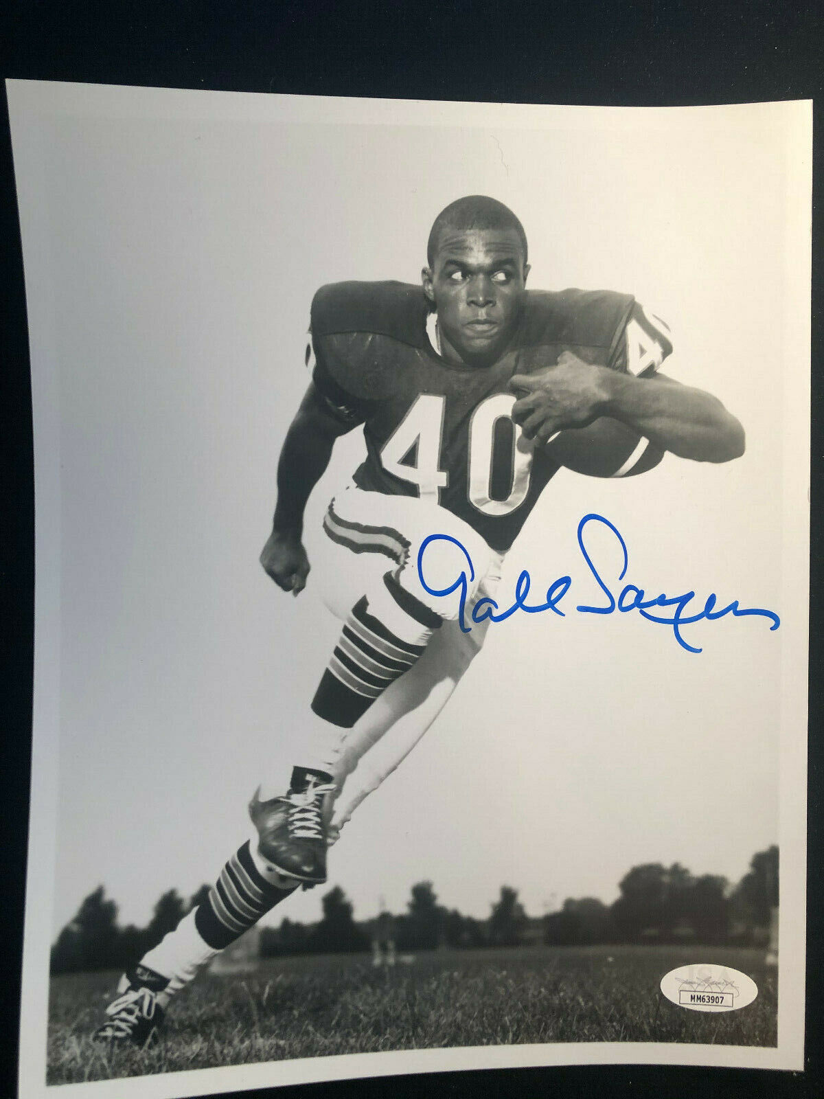 Gale Sayers Chicago Bears Signed Autographed 8X10 Photo Poster painting JSA Authenticated