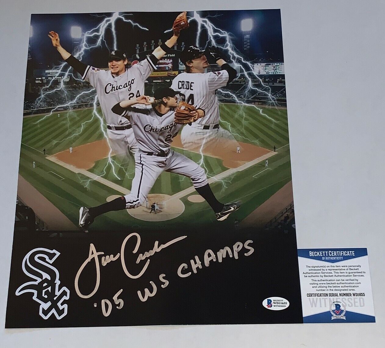 Joe Crede signed White Sox 11x14 Photo Poster painting W/ 2005 W.S. Champs Beckett Witnessed