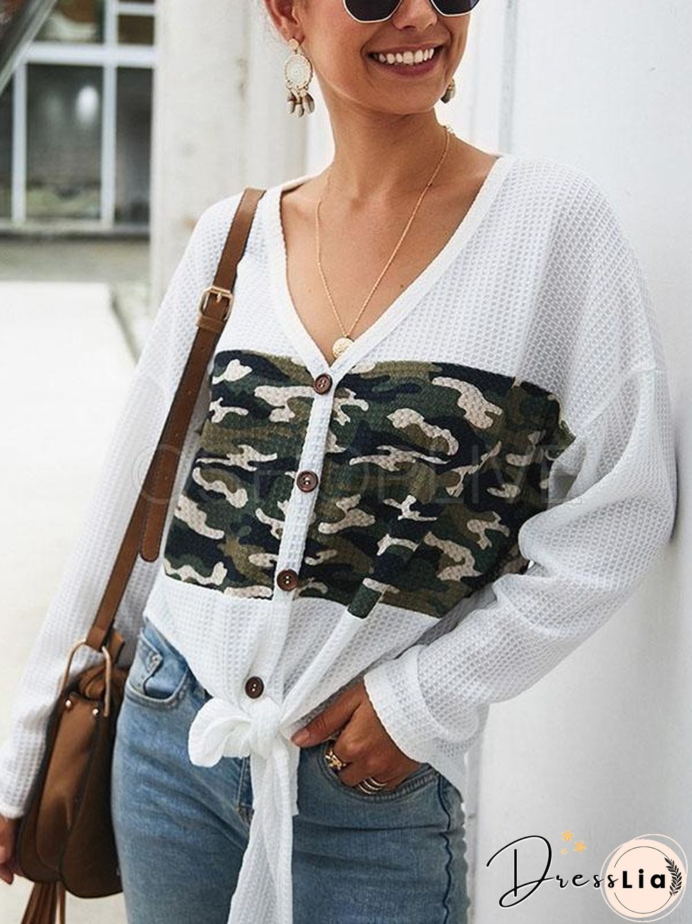 Camouflage Stitching V-neck Knit Sweater