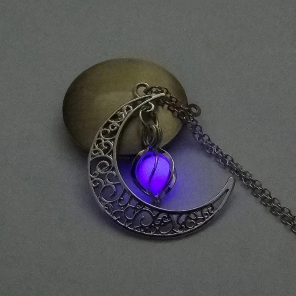 Moon Glow Necklace