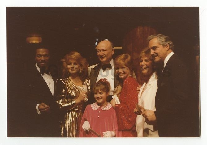 Drew Barrymore, Billy Dee Williams, Ann-Margret, Ed Koch, Hal Linden Photo Poster painting