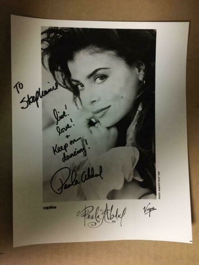 Paula Abdul Boldly Signed 8x10 Photo Poster painting(Up-Close) with COA