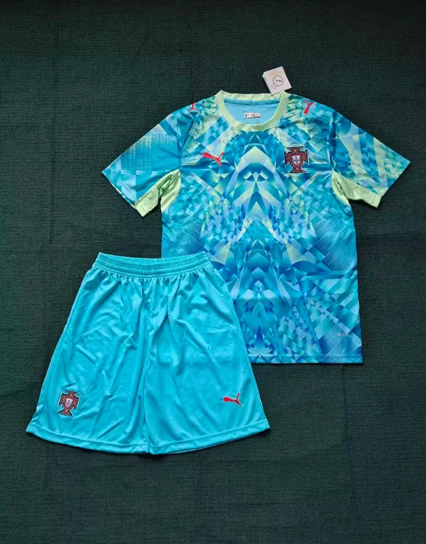 2627 Portuguese Goalkeeper - Adult Set