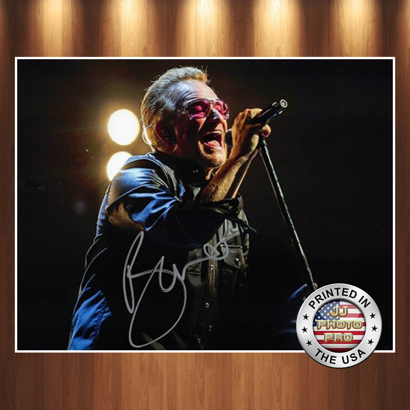 Bono Autographed Signed 8x10 (U2) Photo Poster painting REPRINT