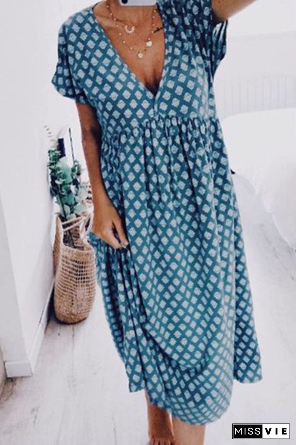 Fashion Street Print V Neck A Line Dresses(4 Colors)