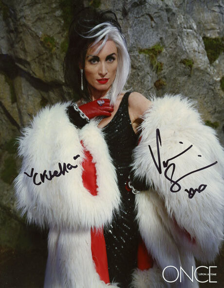 Victoria Smurfit signed autograph Photo Poster painting 8x10 inch COA Once upon a time