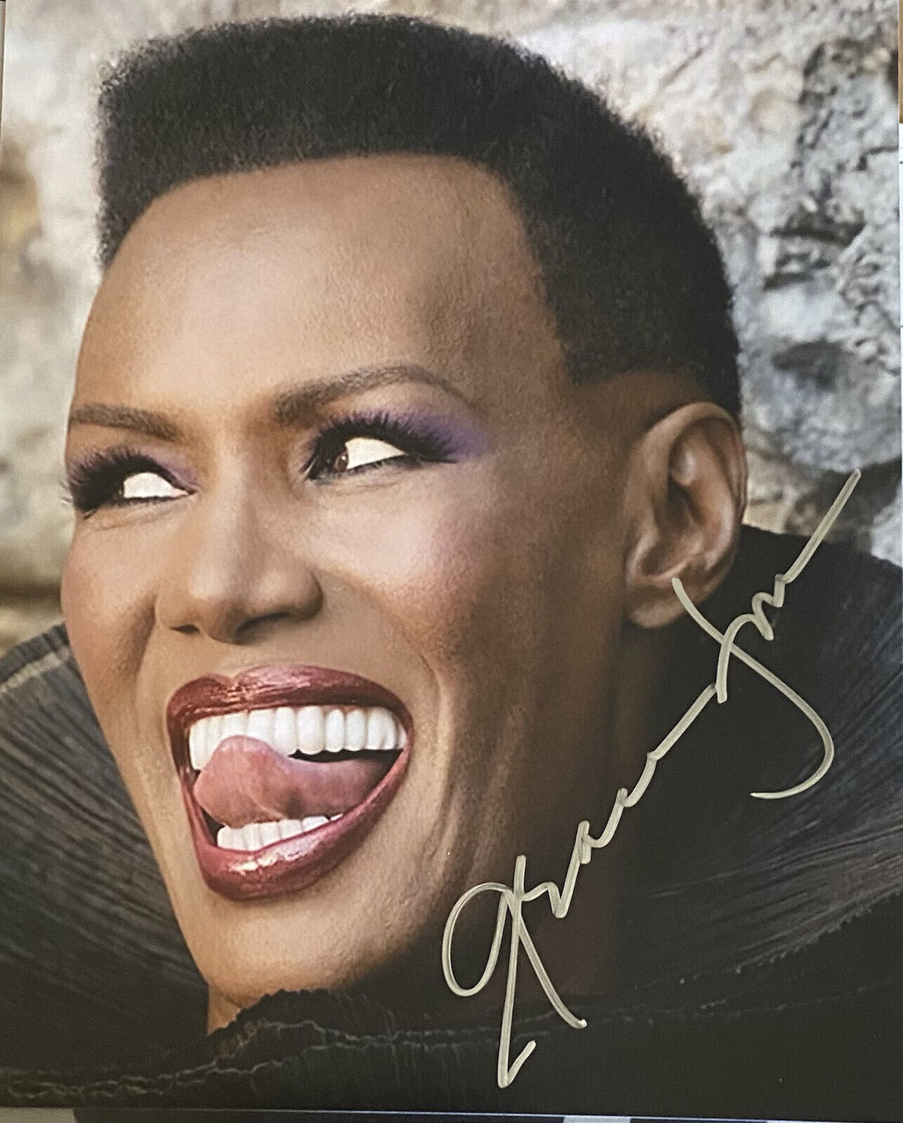 Grace Jones Signed Autographed 8x10 Photo Poster painting Sexy