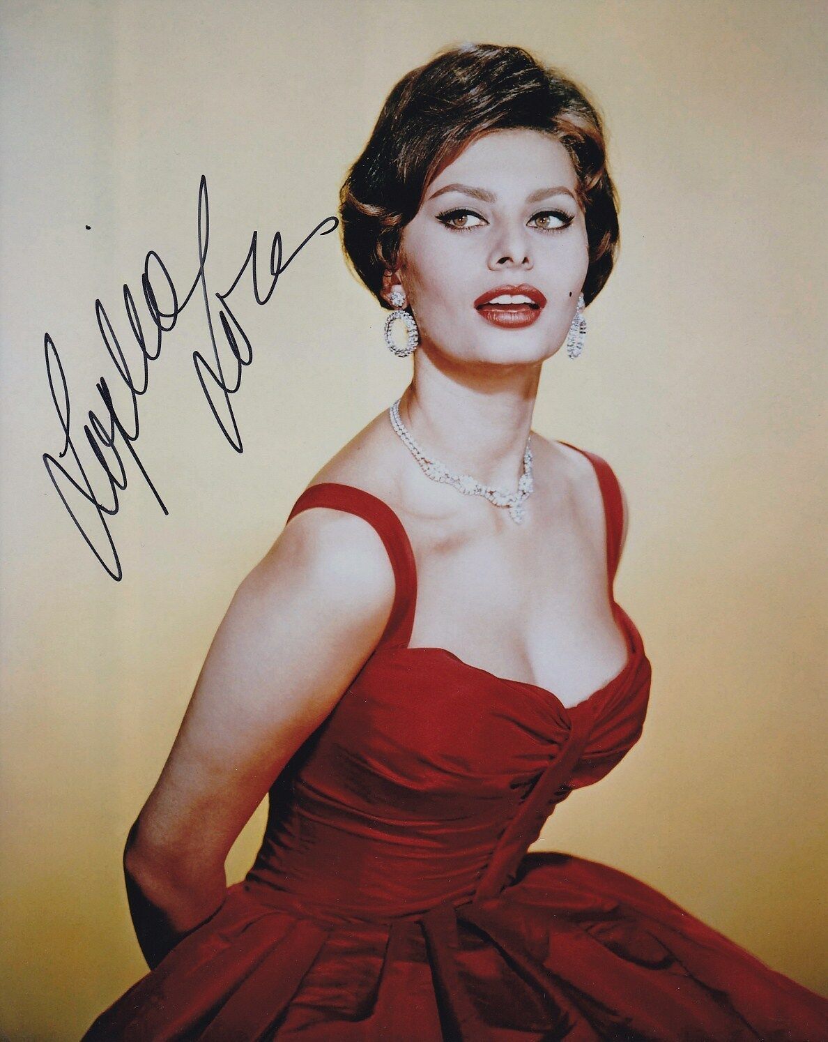 SOPHIA LOREN Signed Autographed Photo Poster painting