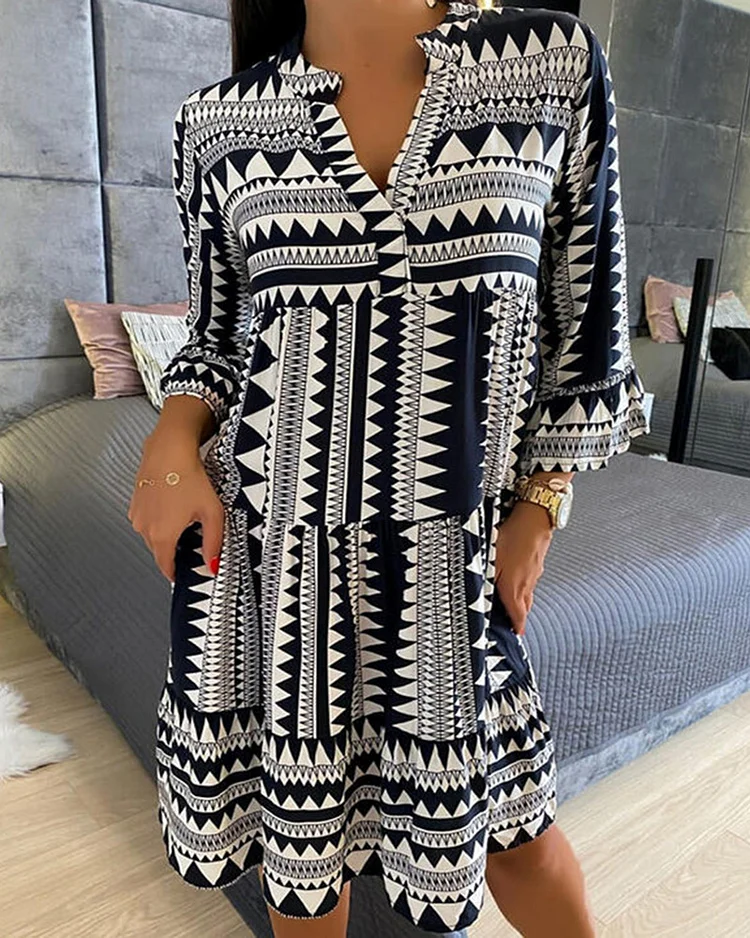 V-Neck Geometric Print Flare Sleeve Dress