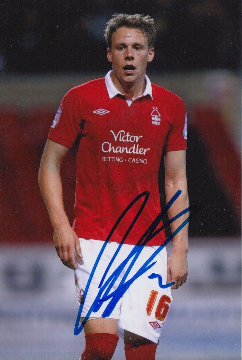 CHRIS GUNTER HAND SIGNED 6X4 Photo Poster painting NOTTINGHAM FOREST FOOTBALL AUTOGRAPH 1