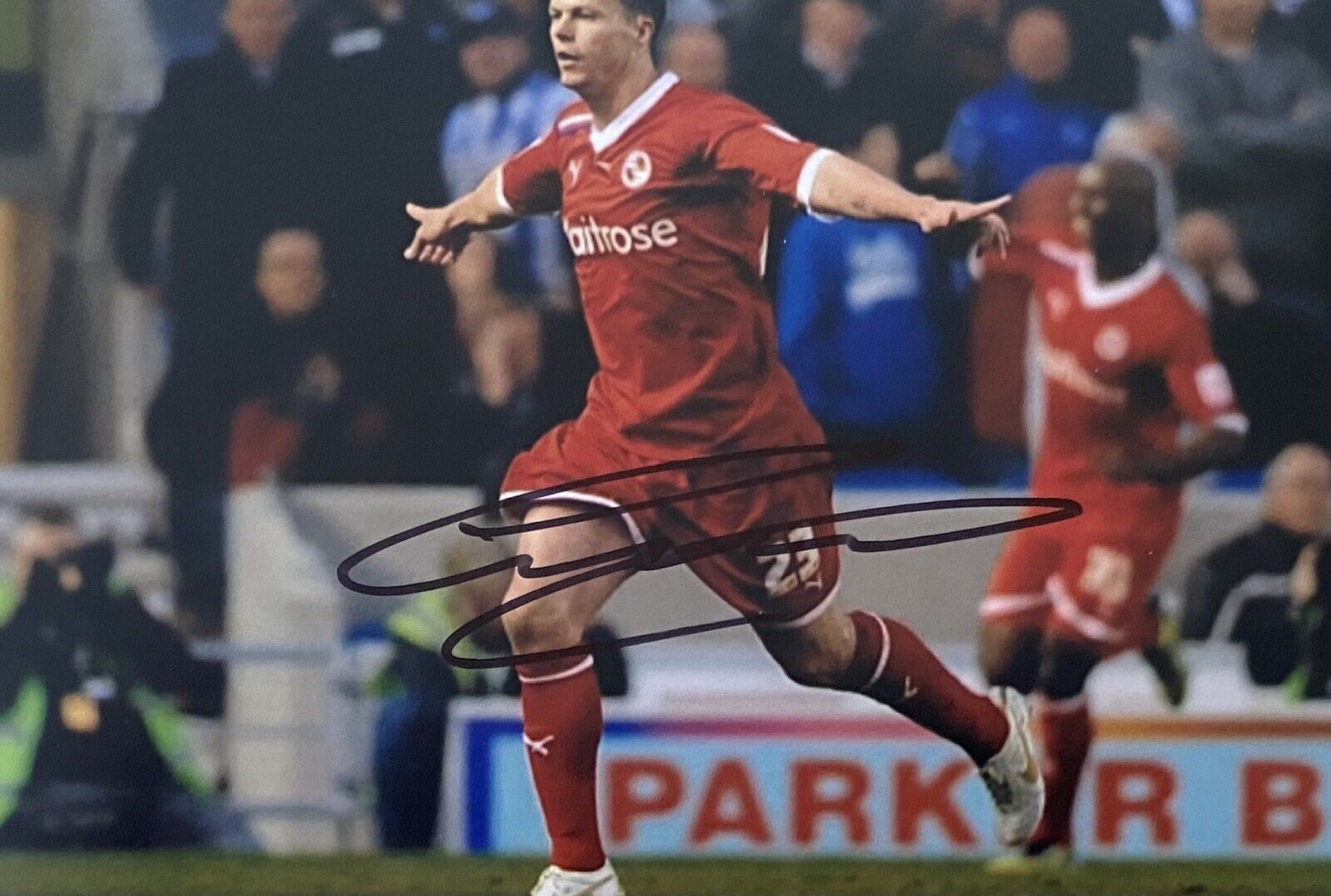 Ian Harte Genuine Hand Signed Reading 6X4 Photo Poster painting