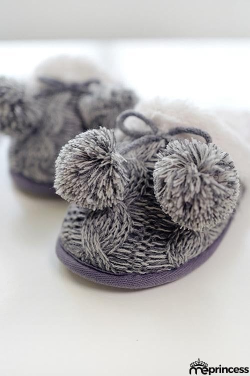 Pom Pom Crochet Fuzzy Slipper