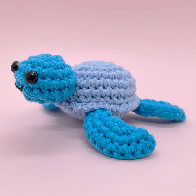 Colorful Sea Turtles - Crochet Kit veirousa