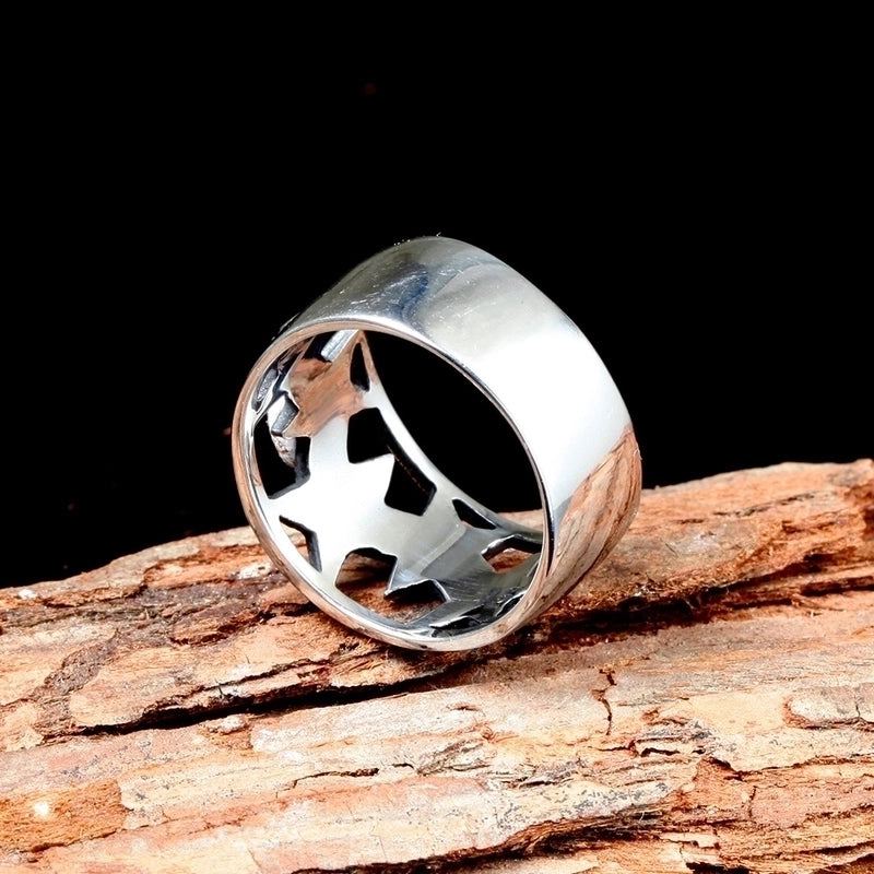 European And American Titanium Steel Domineering Personalized Men’s Six-pointed Star Ring Stainless Steel Men’s Ring