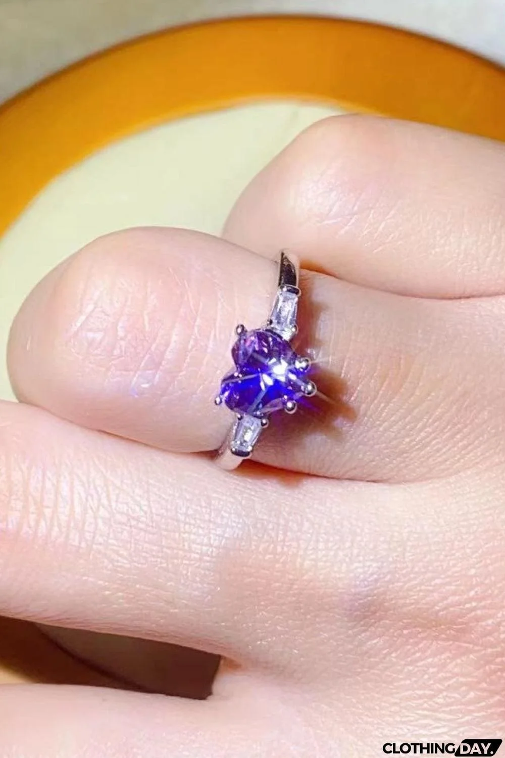 1 Carat Moissanite Heart-Shaped Platinum-Plated Ring in Purple