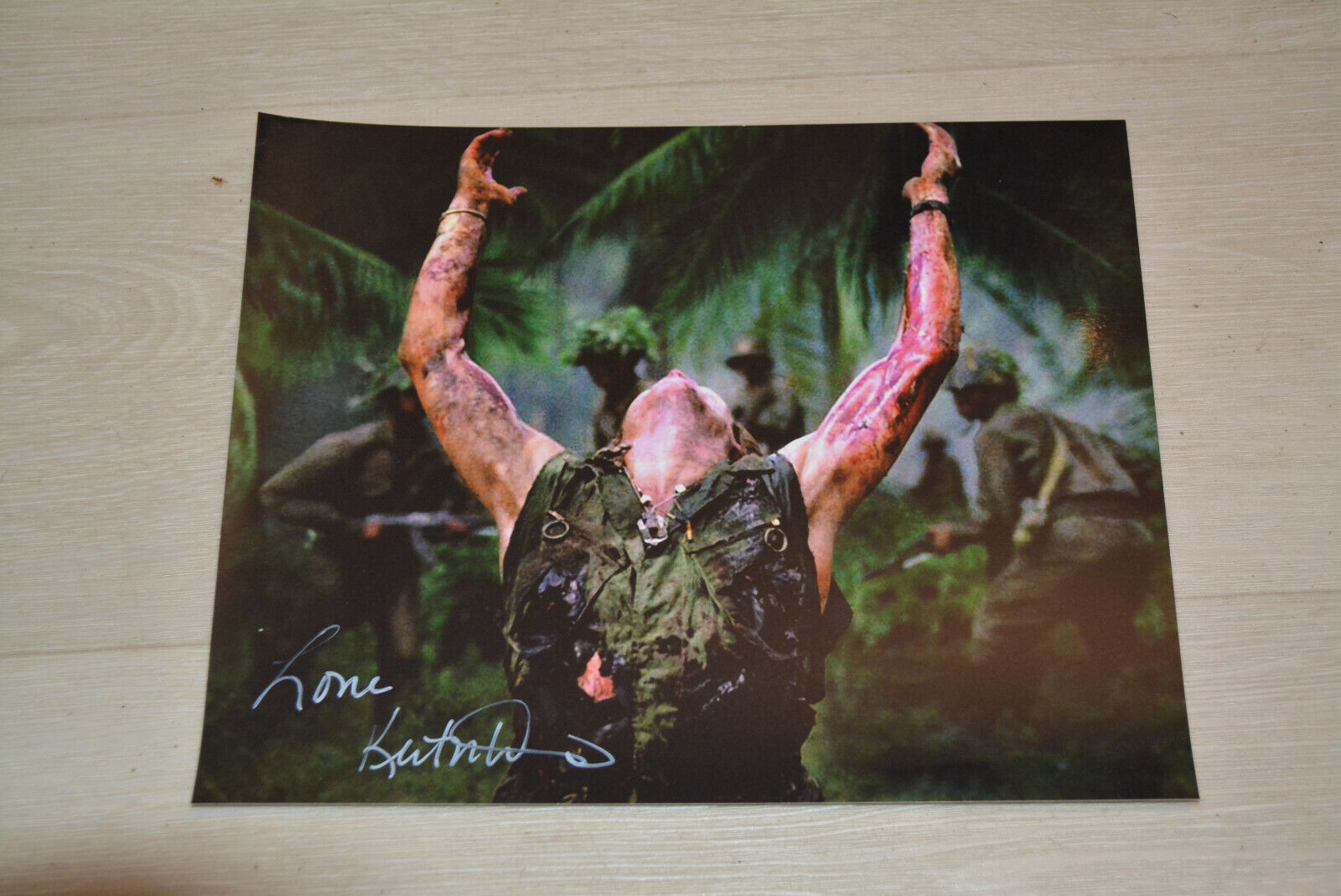 KEITH DAVID signed autograph In Person 8x10 (20x25 cm) PLATOON