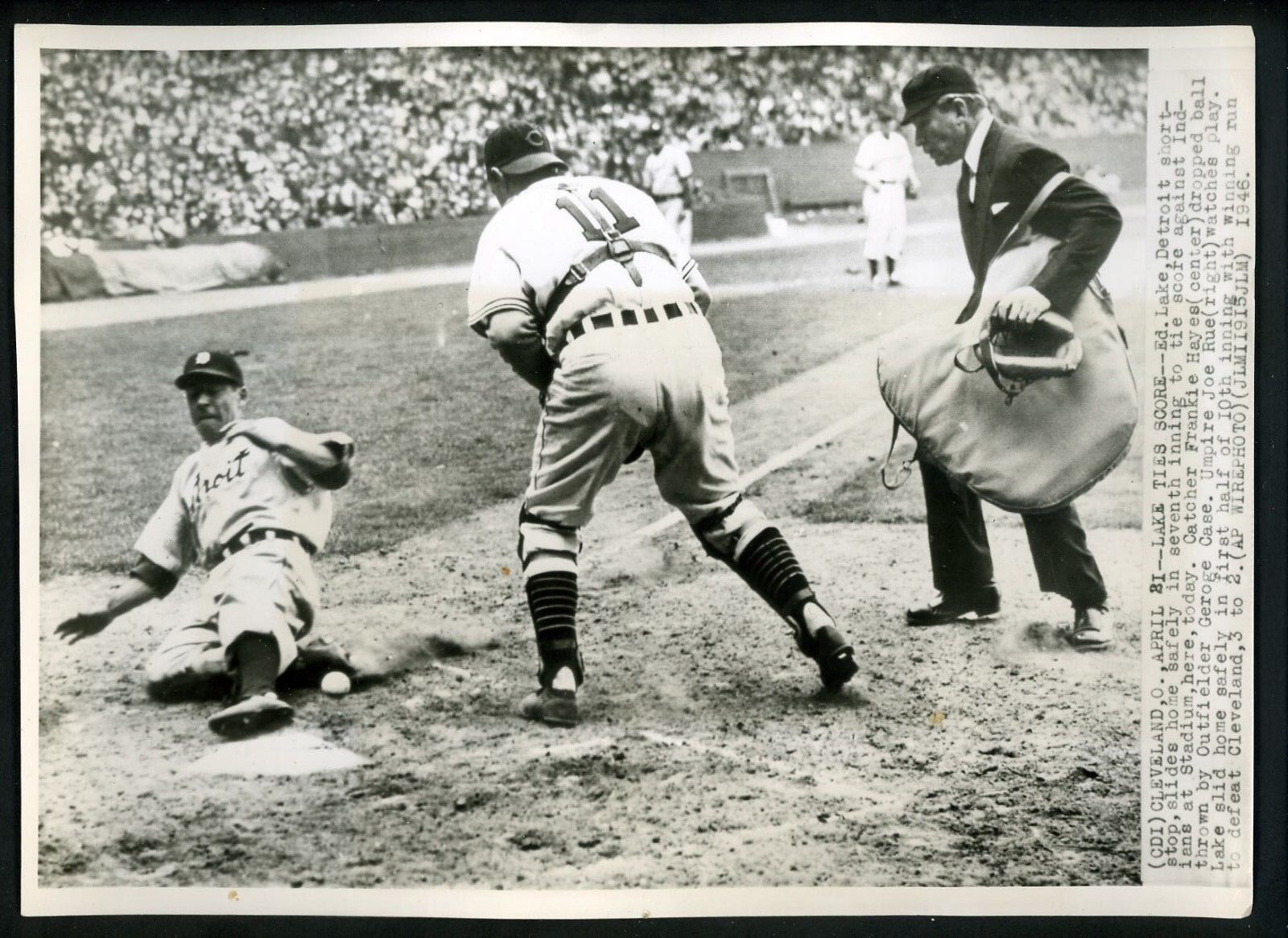 Eddie Lake Frankie Hayes Umpire Joe Rue 1946 Press Photo Poster painting Detroit Tigers Indians