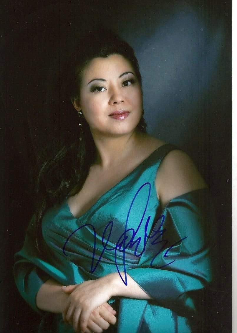 Hui He SOPRANO autograph, In-Person signed Photo Poster painting