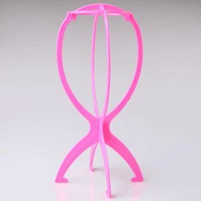 the mold to store the wig