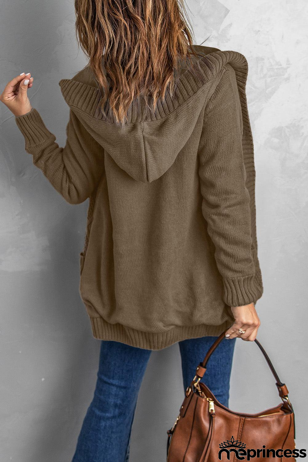 Effortless and Chic Cardigan