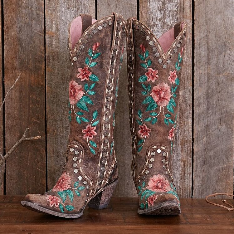 Women Side Rivet Flower Boots