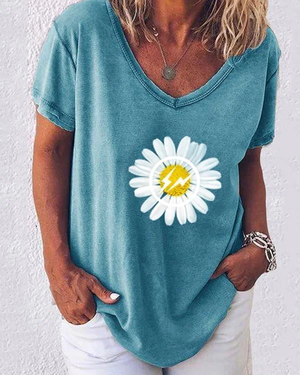 daisy print v neckline short sleeve casual t shirts p119023