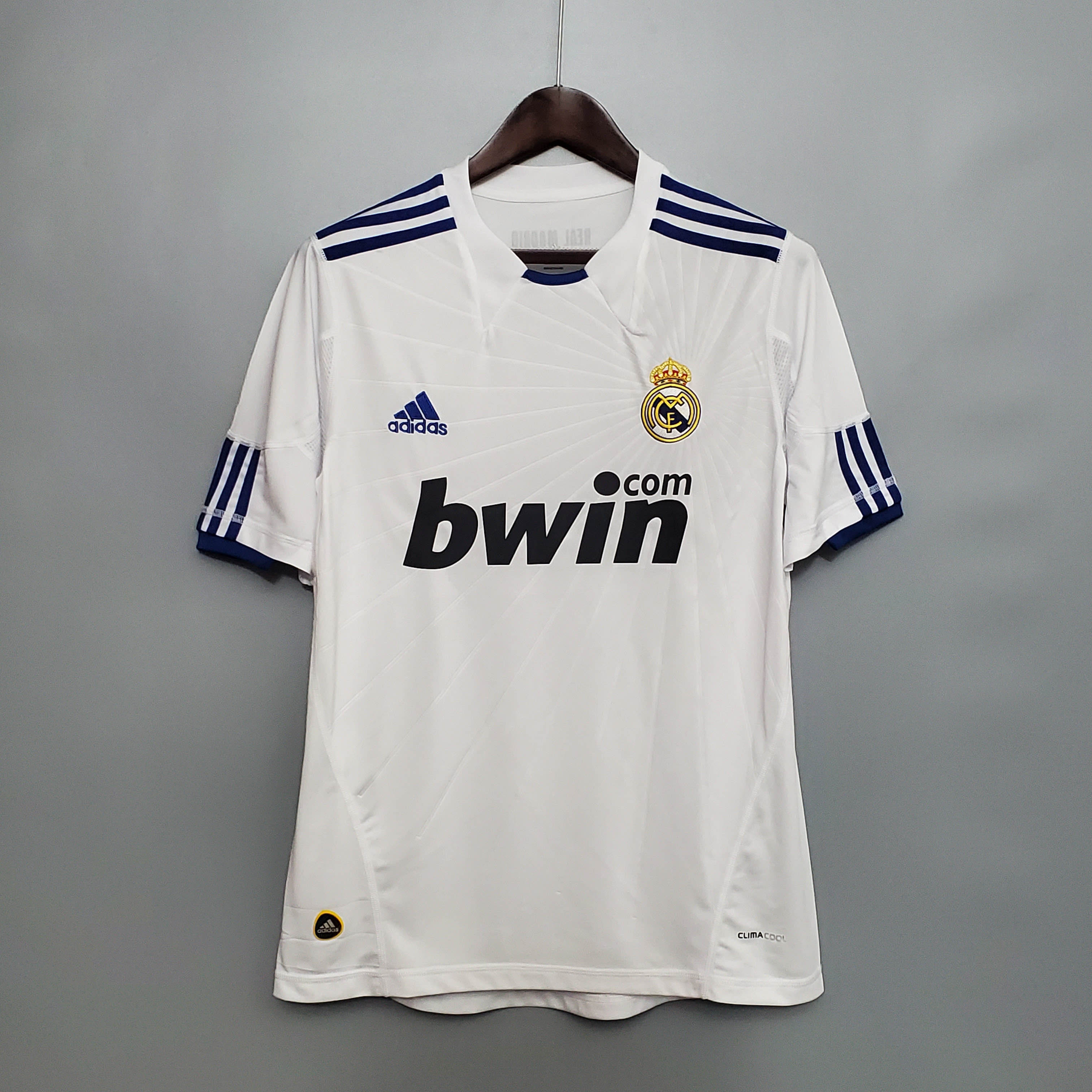 2010-2011 Retro Real Madrid Home Football Shirt 1:1 Thai Quality