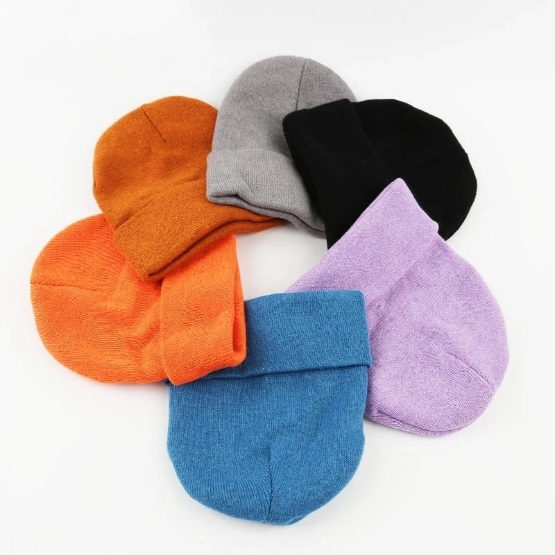 Unisex Minimalist Solid Color Eaveless Wool Cap