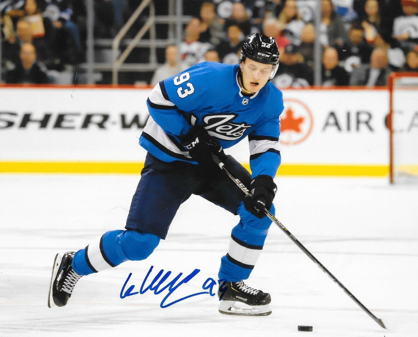 Kristian Vesalainen signed Winnipeg Jets 8x10 Photo Poster painting autographed 3