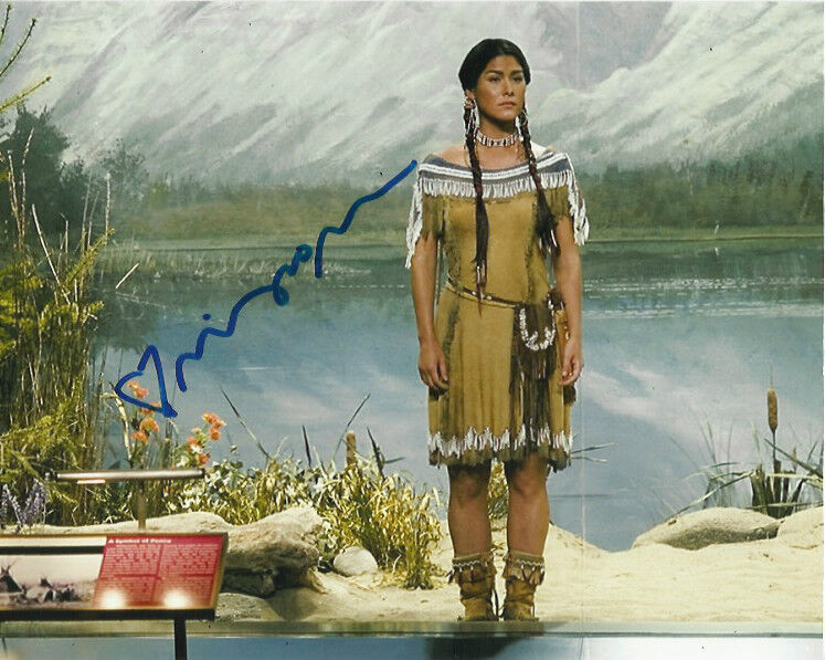 Mizuo Peck Night at the Museum Autographed Signed 8x10 Photo Poster painting COA