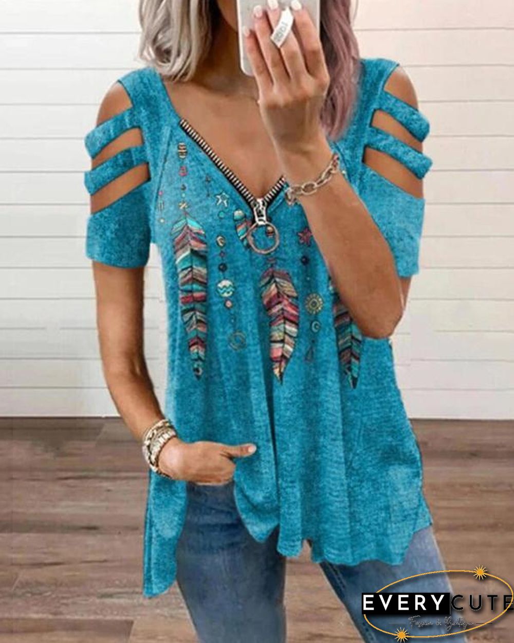 Ethnic Feather Zipper Graphic T-shirt
