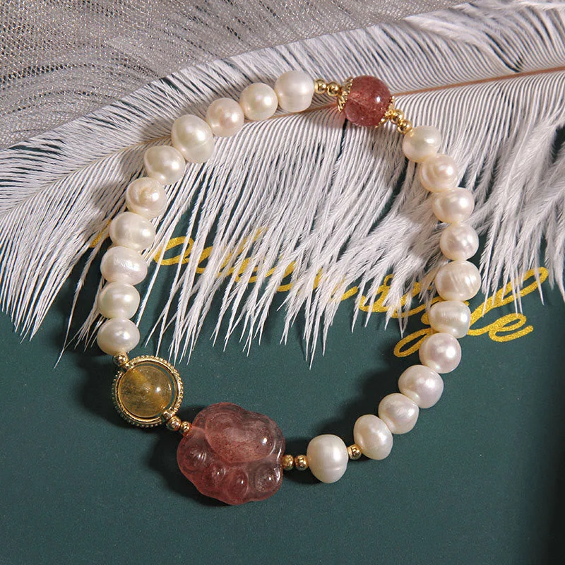 Pearl Strawberry Quartz Cute Paw Cat Claw Loyalty Bracelet
