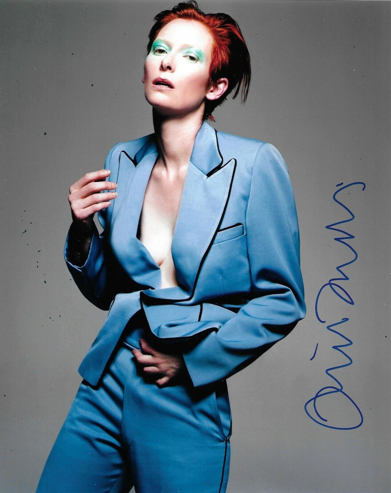 Tilda Swinton Signed 10x8 Photo Poster painting AFTAL