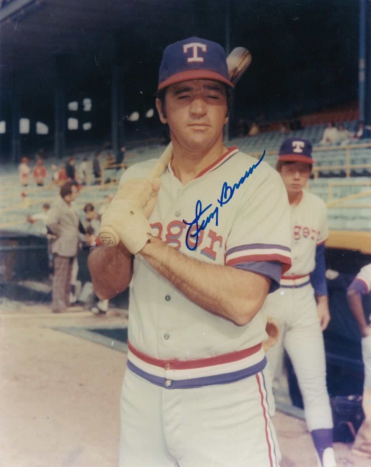 LARRY BROWN TEXAS RANGERS ACTION SIGNED 8x10