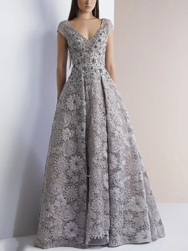 V-neck Lace Solid Color Maxi Dress