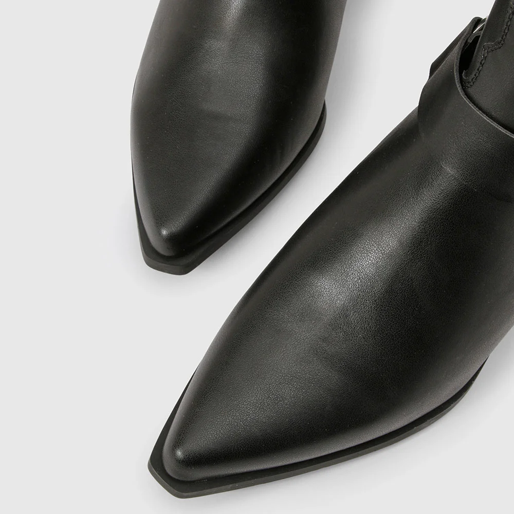 Pointed Toe Decorative Strap Stitching Knee High Cowgirl Boots in Black