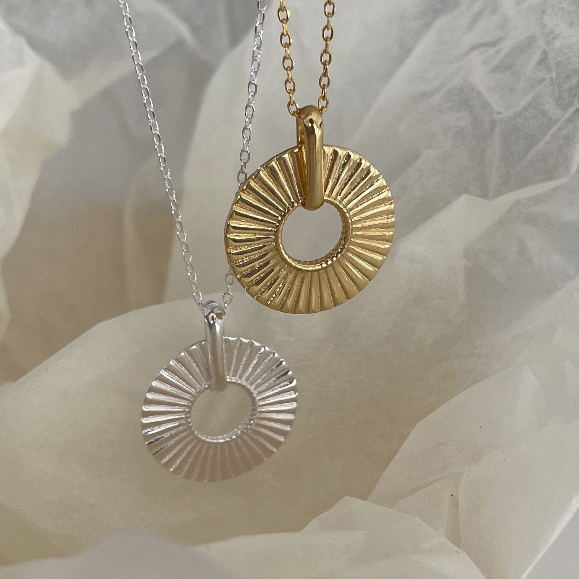 925 Sterling Silver IG Style Round Geometric Silver Necklaces