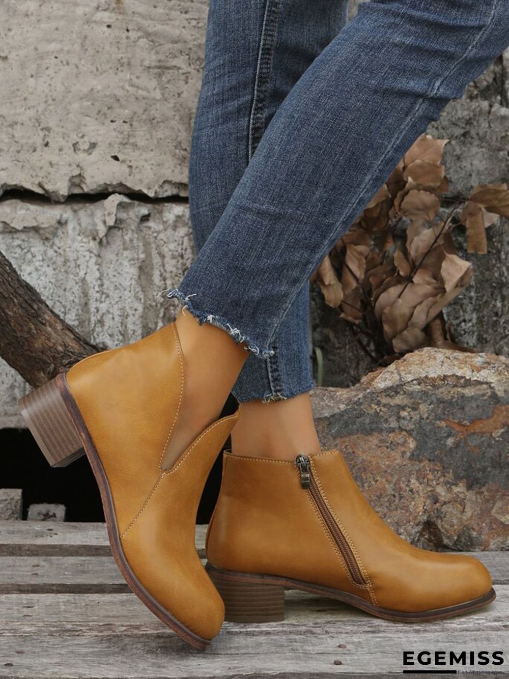 Retro Distressed Polished Color Zipper Thick Heel Pointed Ankle Boots | EGEMISS