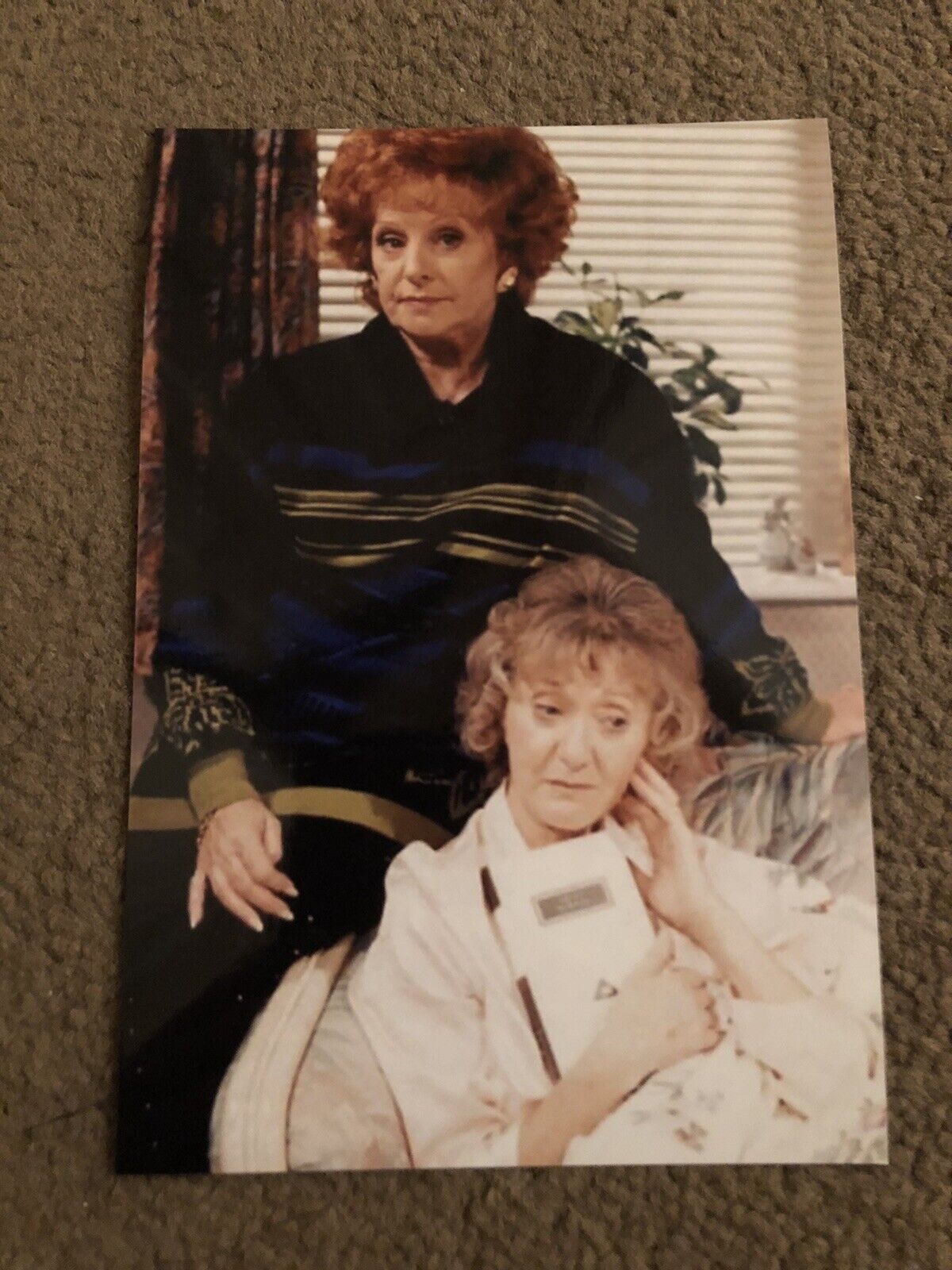 BARBARA KNOX & THELMA BARLOW (CORONATION STREET) UNSIGNED Photo Poster painting- 6x4”