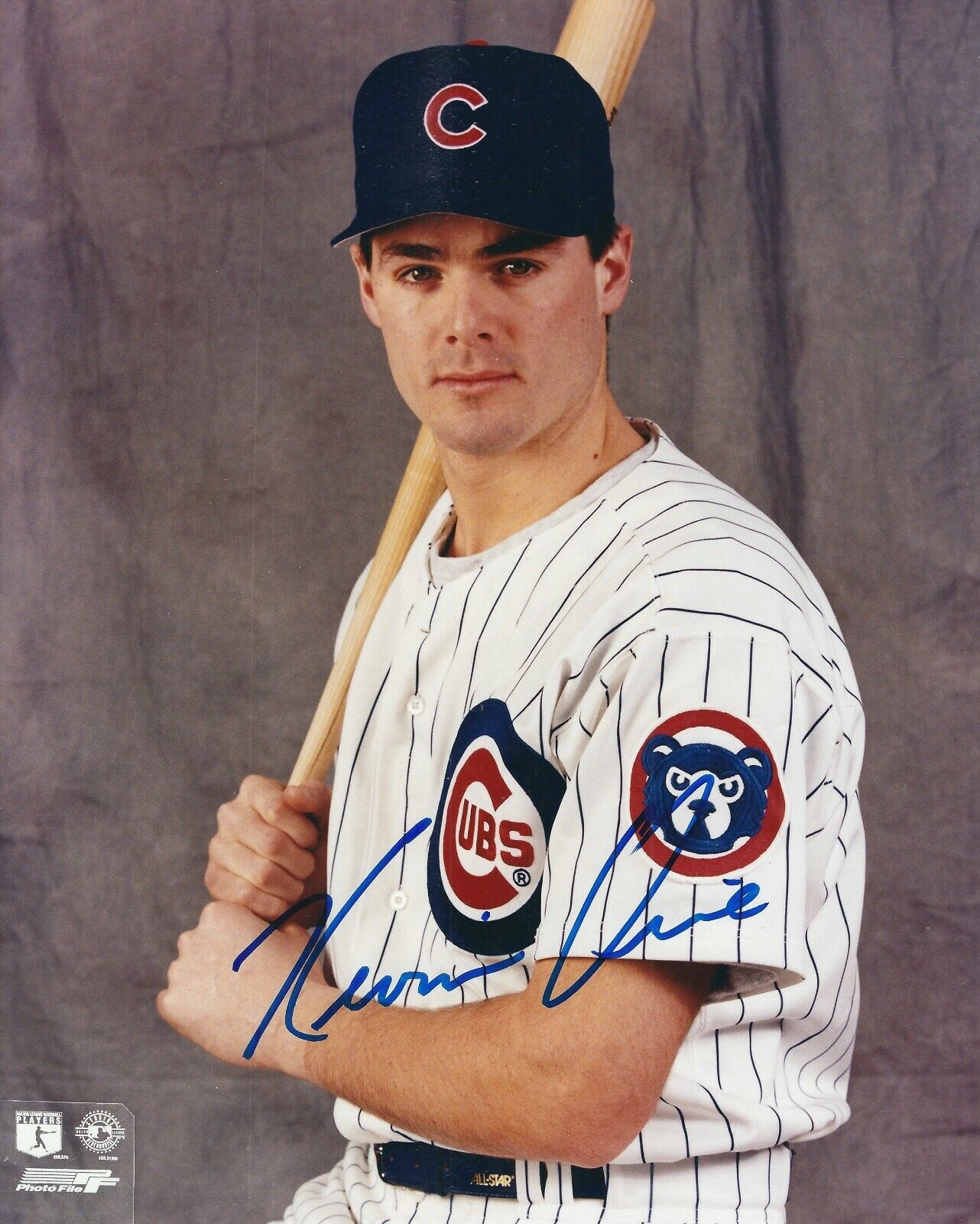 Signed 8x10 KEVIN ORIE Chicago Cubs Autographed Photo Poster painting- COA